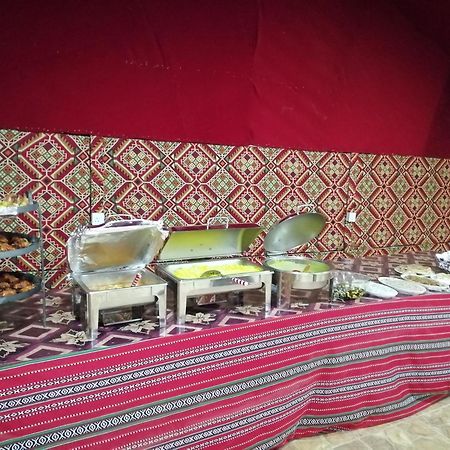 Black Irish Camp And Tours Wadi Rum Exteriér fotografie